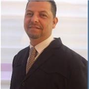 Licenciado en administración con experiencia universitaria